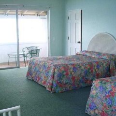 King Christian Hotel in Saint Croix, U.S. Virgin Islands from 284$, photos, reviews - zenhotels.com guestroom