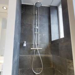 Отель Stylish 4 bed+2bath by Kgs. Have ванная фото 2