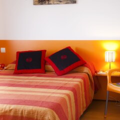 Отель Apartamentos Turísticos Bahía de Boó Испания, Эль-Астильеро - отзывы, цены и фото номеров - забронировать отель Apartamentos Turísticos Bahía de Boó онлайн комната для гостей