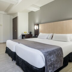 Hotel ILUNION Almirante Барселона комната для гостей фото 3