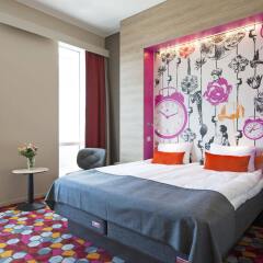 Отель Motel L Hammarby Sjöstad Швеция, Стокгольм - 2 отзыва об отеле, цены и фото номеров - забронировать отель Motel L Hammarby Sjöstad онлайн комната для гостей