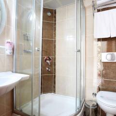 Отель Yel Holiday Resort ванная
