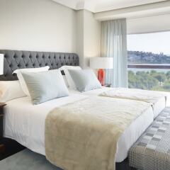 Апартаменты Playa de La Concha 10 Apartment by FeelFree Rentals комната для гостей фото 3