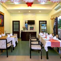Отель Han Thuyen Homestay питание