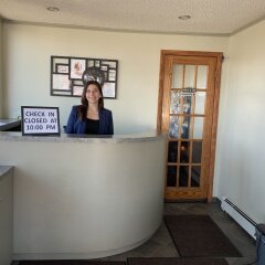 Отель Swiss Cottage Inn США, Ниагара-Фолс - 1 отзыв об отеле, цены и фото номеров - забронировать отель Swiss Cottage Inn онлайн интерьер отеля фото 2