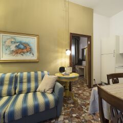 Отель The Charm Suites Италия, Венеция - отзывы, цены и фото номеров - забронировать отель The Charm Suites онлайн комната для гостей