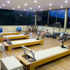 Porton Medellin Hotel спортивное сооружение