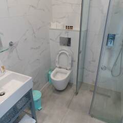 Hotel Mucobega 2 Саранда ванная