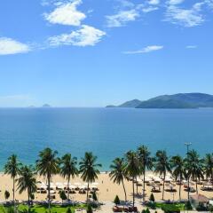 Отель Novotel Nha Trang пляж фото 2