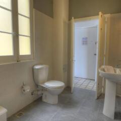 Отель Astra Hotel Мальта, Слима - 2 отзыва об отеле, цены и фото номеров - забронировать отель Astra Hotel онлайн ванная фото 2