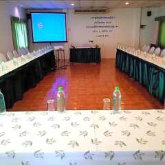 Отель Bacchus Home Resort