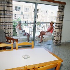 Отель Sweet Memories Hotel Apts Кипр, Протарас - отзывы, цены и фото номеров - забронировать отель Sweet Memories Hotel Apts онлайн детские мероприятия