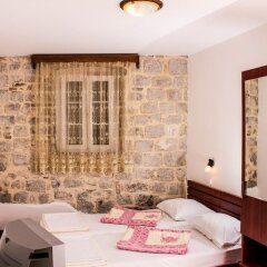Отель D & Sons Apartments Черногория, Котор - 1 отзыв об отеле, цены и фото номеров - забронировать отель D & Sons Apartments онлайн комната для гостей фото 2