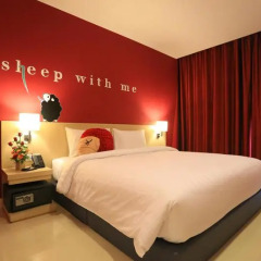 Sleep With Me Hotel design hotel @ patong 4* Стандартный номер фото 9