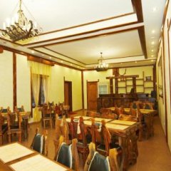 Отель Вилла Леона (Гагра) Абхазия, Гагра - отзывы, цены и фото номеров - забронировать отель Вилла Леона (Гагра) онлайн питание фото 3