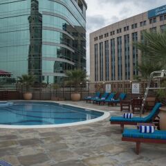 Отель Pearl City Suites By Gemstones бассейн фото 2