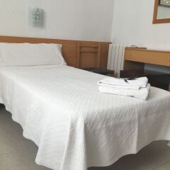 Отель Hostal Residencia Lido комната для гостей фото 5