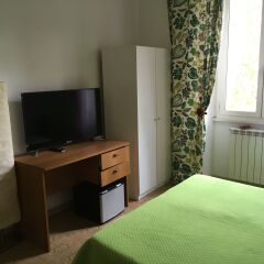 Отель Giuly Guesthouse Италия, Рим - отзывы, цены и фото номеров - забронировать отель Giuly Guesthouse онлайн удобства в номере