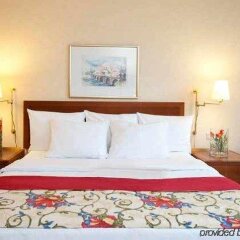 Отель Courtyard by Marriott Düsseldorf Hafen фото 11
