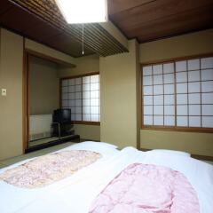 Takasaki Ekimae Plaza Hotel Томиока комната для гостей фото 5