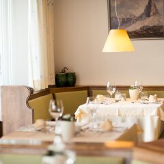Hotel Landhaus Innerhofer Сцена питание