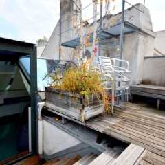 Апартаменты Vienna Residence Luxury Apartment for 4 With Rooftop Terrace and Uncommon View Вена балкон