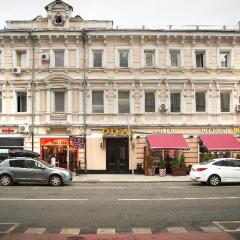 Apart-Hotel Naumov