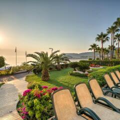 Hotel Golden Lotus - All Inclusive бассейн фото 3