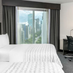 Отель Embassy Suites Mexico City Reforma Мехико удобства в номере