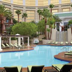 Four Seasons Hotel Las Vegas бассейн