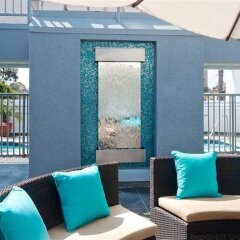 Отель The Kinney Venice Beach балкон