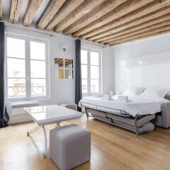 Апартаменты Mabillon - St Germain des Pres Apartment Париж комната для гостей фото 3