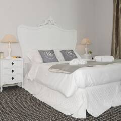 Отель Silver Suite - Five Stars Holidays Франция, Ницца - отзывы, цены и фото номеров - забронировать отель Silver Suite - Five Stars Holidays онлайн комната для гостей фото 2