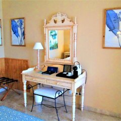 Hotel Guadalmina Spa & Golf Resort удобства в номере