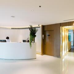 Отель Citrus Sukhumvit 11 Bangkok by Compass Hospitality Таиланд, Бангкок - 3 отзыва об отеле, цены и фото номеров - забронировать отель Citrus Sukhumvit 11 Bangkok by Compass Hospitality онлайн интерьер отеля фото 3