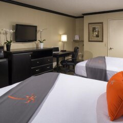 Отель Canoga Hotel США, Лос-Анджелес - отзывы, цены и фото номеров - забронировать отель Canoga Hotel онлайн удобства в номере фото 2