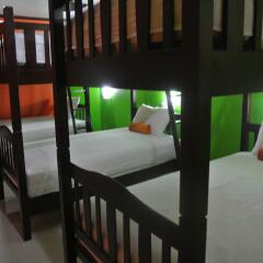 Silla Patong Hostel комната для гостей фото 3