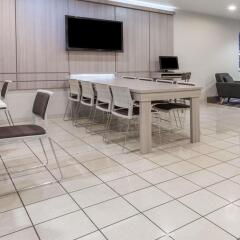 Отель Microtel Inn & Suites Modesto детские мероприятия