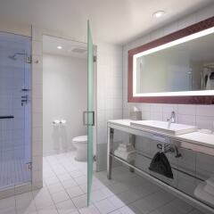 Отель SLS Las Vegas ванная