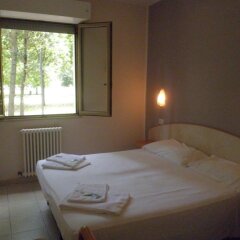 Hotel Prestige Римини комната для гостей фото 5