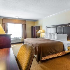 Отель Quality Inn & Suites Bell Gardens Белл Гарденс комната для гостей фото 4