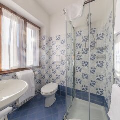 Hotel Panda in Cortina d'Ampezzo, Italy from 286$, photos, reviews - zenhotels.com bathroom photo 2