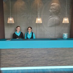 Отель Motel One Salzburg-Mirabell Зальцбург интерьер отеля фото 2