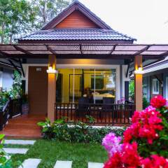 Отель Phutaralanta Resort Ланта балкон