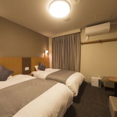 Отель Dormy Inn Toyama Natural Hot Spring Тояма комната для гостей фото 5