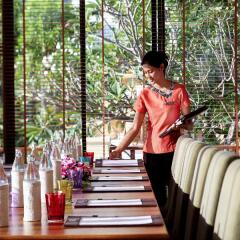 Отель Centara Blue Marine Resort & Spa Phuket Таиланд, Пхукет - отзывы, цены и фото номеров - забронировать отель Centara Blue Marine Resort & Spa Phuket онлайн развлечения