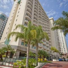 Отель Bourbon Barra da Tijuca Residence Бразилия, Рио-де-Жанейро - отзывы, цены и фото номеров - забронировать отель Bourbon Barra da Tijuca Residence онлайн спортивное сооружение
