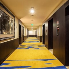 Ghaya Grand Hotel интерьер отеля