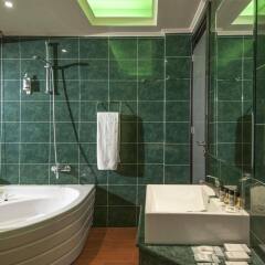Отель All Senses Nautica Blue Exclusive Resort & Spa-All Inclusive ванная фото 2