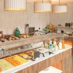 NH Hotel Porto Jardim питание